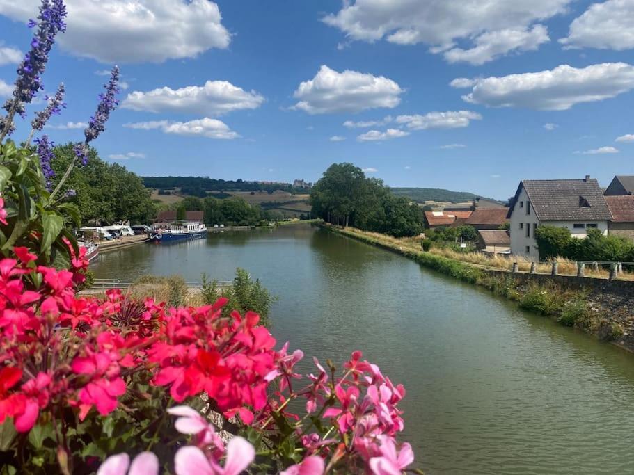 Ferienwohnung Le Relais Vandenesse-en-Auxois Exterior foto